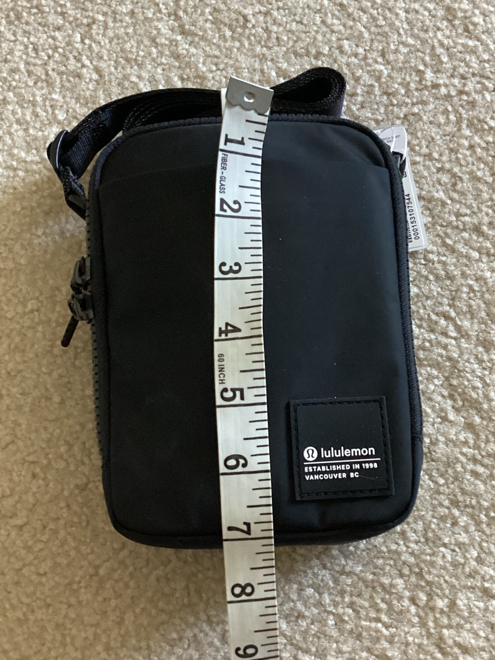 lululemon athletica Black Compact Easy Access Crossbody - Picture 5 of 6
